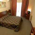 فندق Corolle