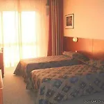 فندق Corolle