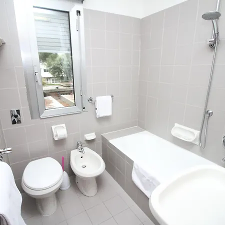 Otel Corolle 3*