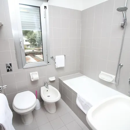 Ξενοδοχείο Corolle 3*