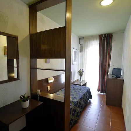 Corolle 3* Florencie